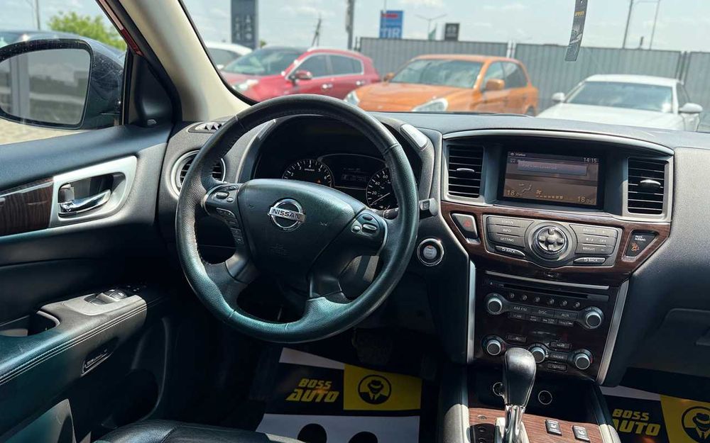 Nissan Pathfinder 2016