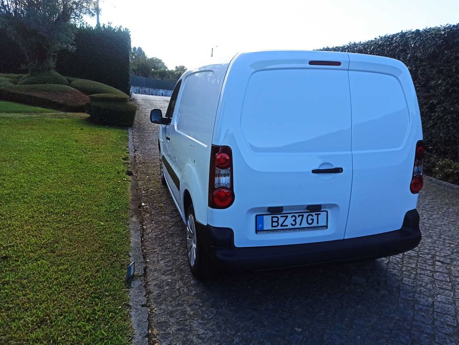 Peugeot Partner 1.6 HDI 3 Lugares