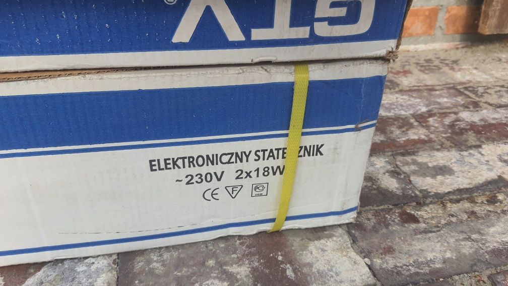 Lampa Rastrowa E-218 W