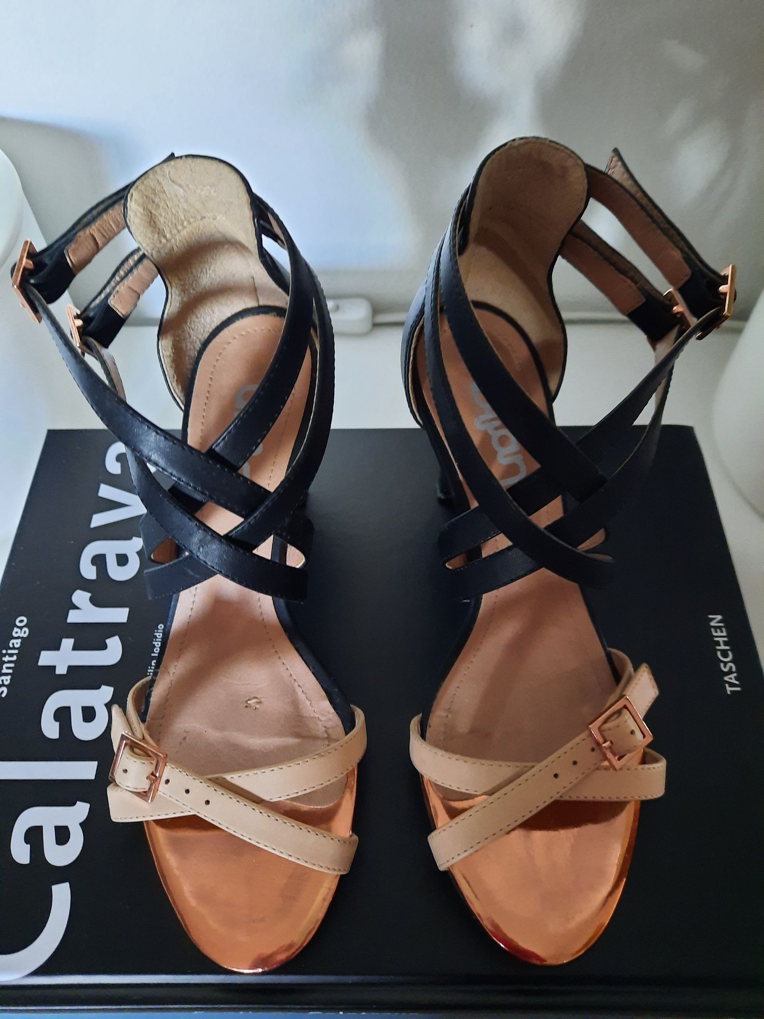 Sandalias zilian 36