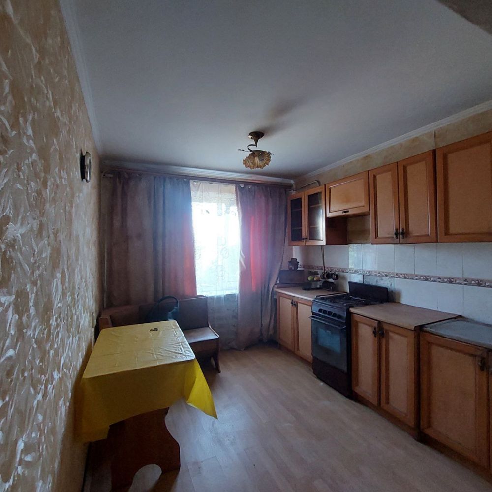 Продам 4-х комнатную квартиру от хозяина