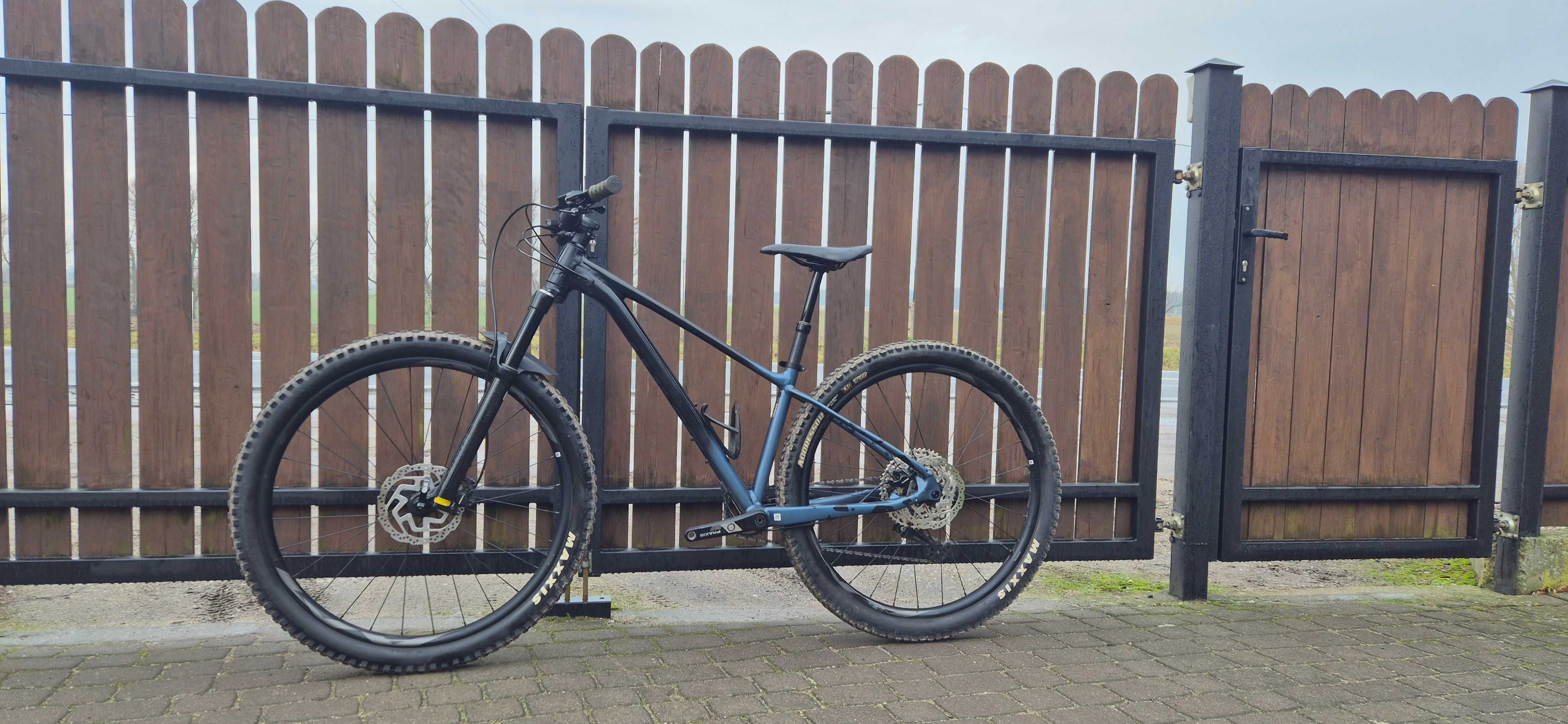 Rower MTB Giant fathom 2 2022 rama S kpl dokumentów HT