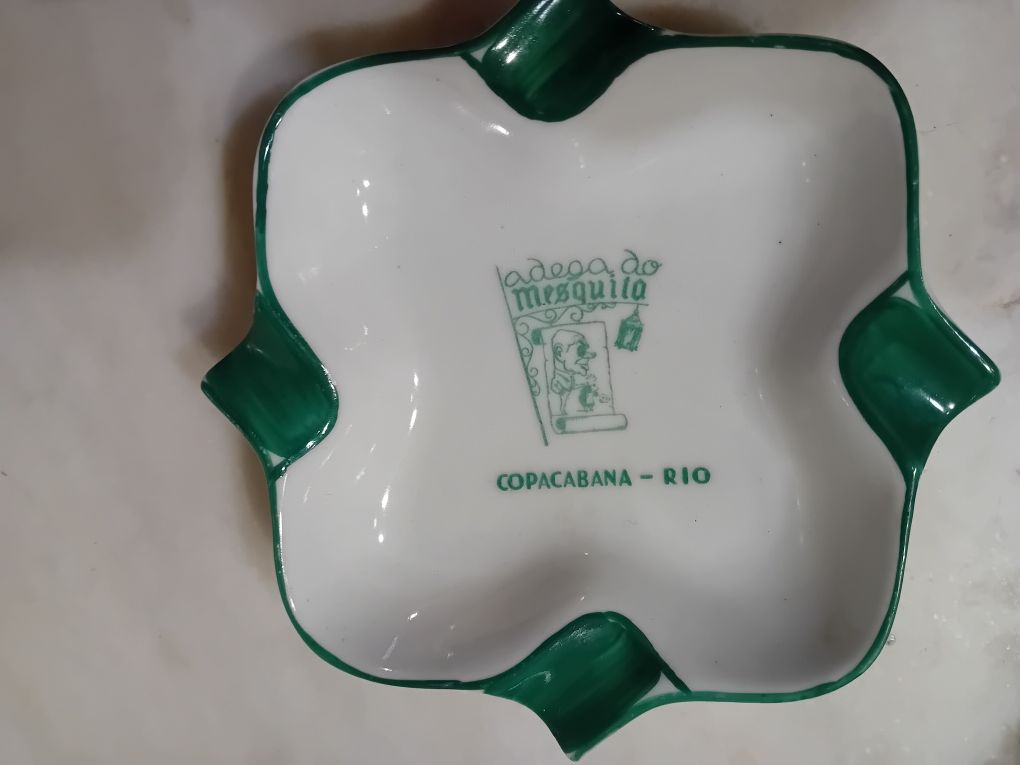 Cinzeiro em Porcelana Antigo Barão do Rio Branco