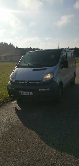 Sprzedam Opla Vivaro 1.9
