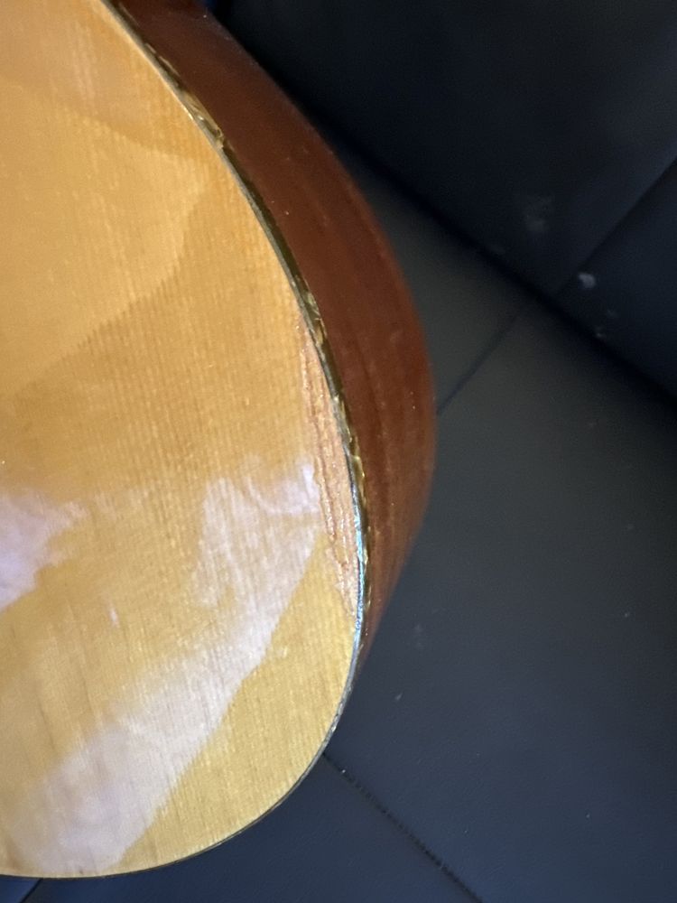 Guitarra Clássica Manoel Rodríguez Eletrificda com Pré Fishman Presys