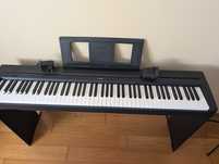 Piano Yamanha, p-45