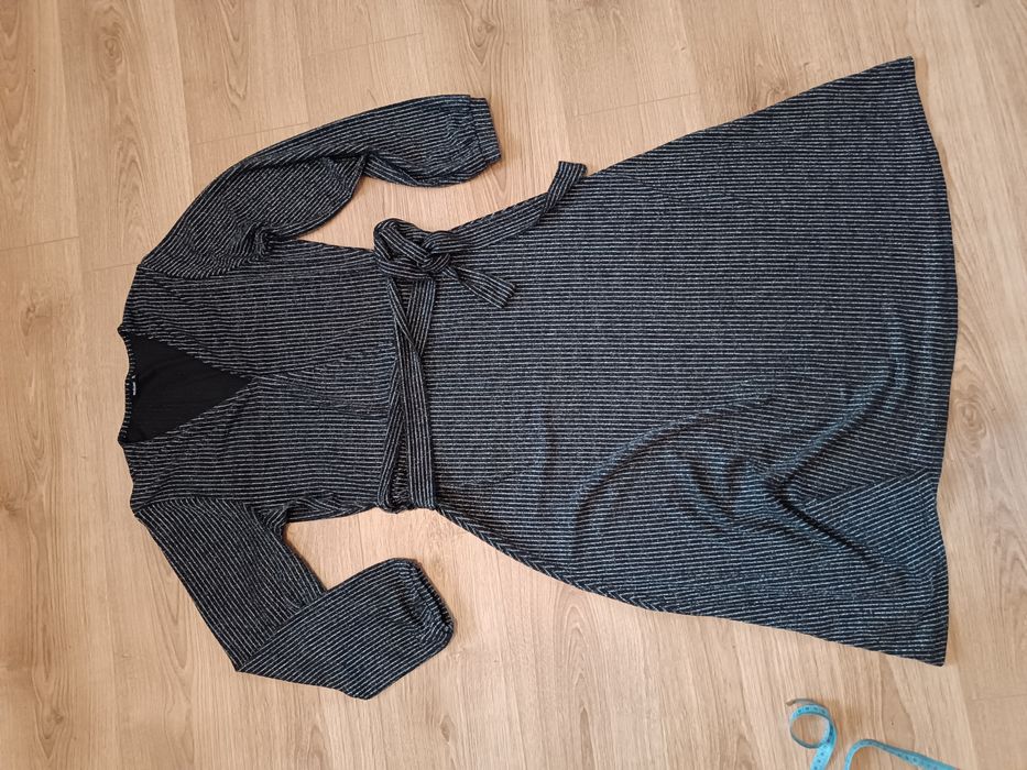 Sukienka czarno srebrna brokat Medicine XL