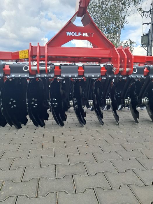 Brona talerzowa 3 metry firmy WOLF-MET nowa