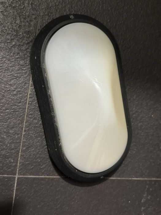 Candeeiro exterior de parede