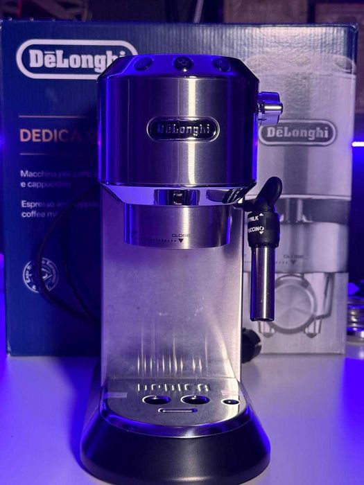 De'Longhi Dedica Metall