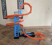 Трек Хот Вілс Hot Wheels Sky Crash Tower