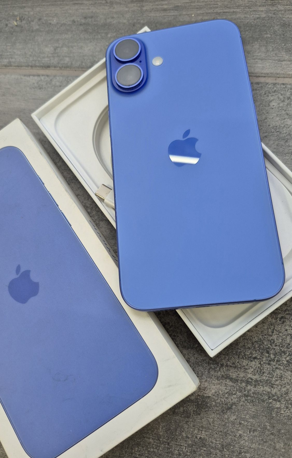 Iphone 16 plus neverlock 128 GB