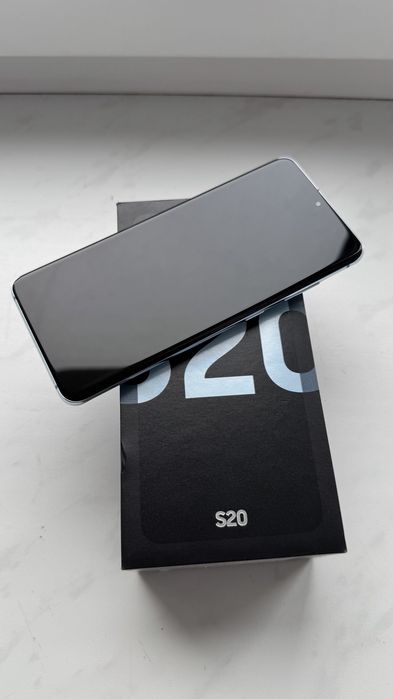 Samsung Galaxy s20 ідеальний стан