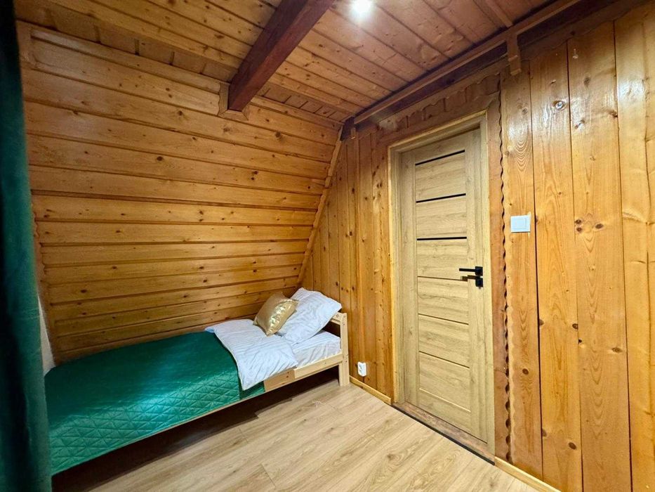 Willa nad Jeziorem dla 14 osób/ bilard, sauna, jacuzzi, basen
