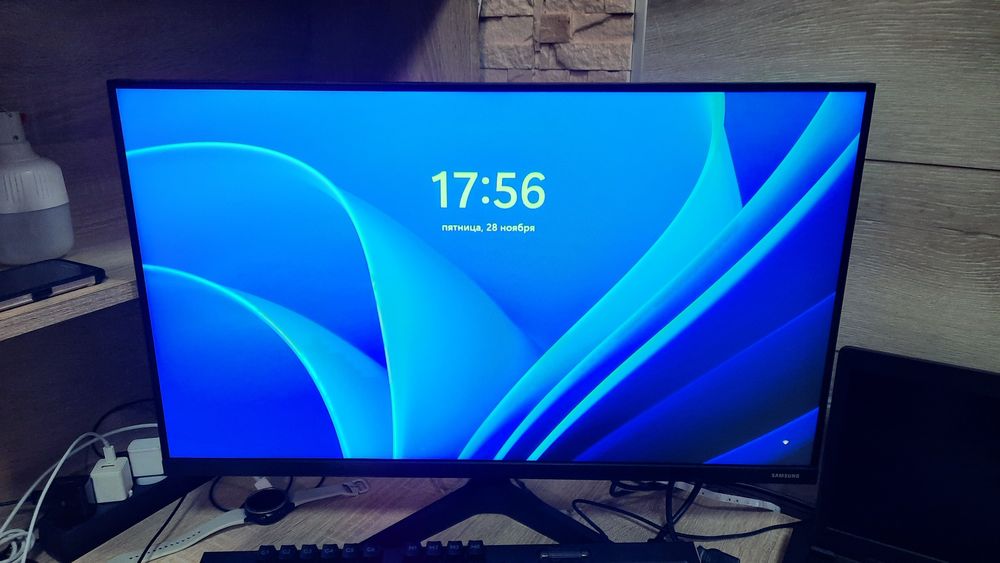 Samsung 27 F27T350FHI