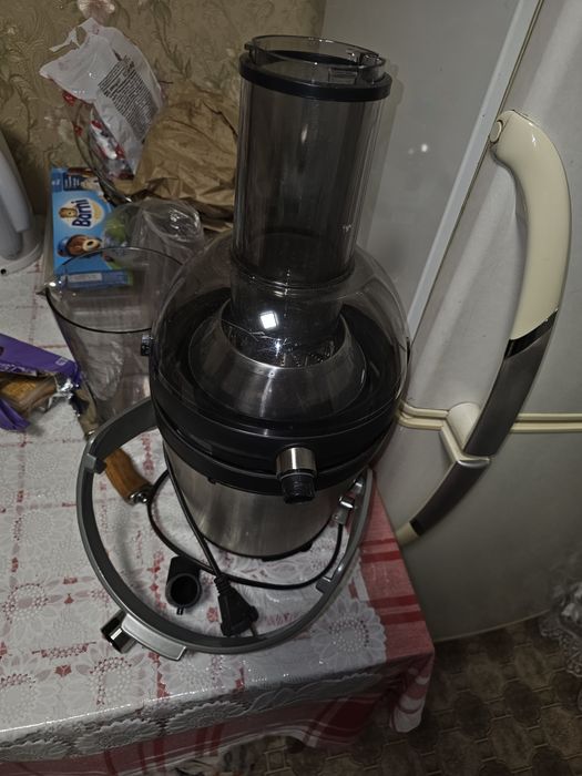 Cоковижималка PHILIPS HR1871