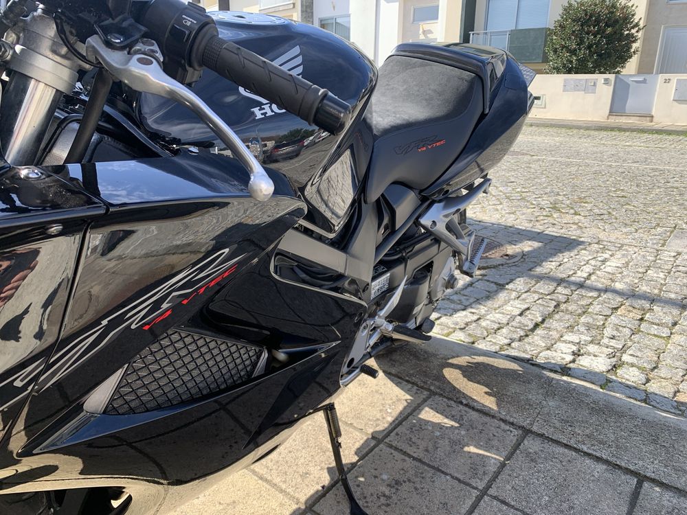 Honda vfr 800 VTEC impecavel