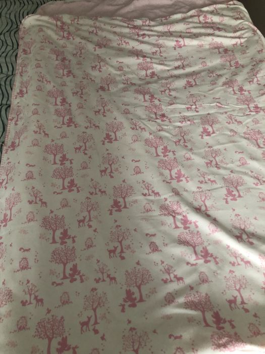 Colcha para berço menina