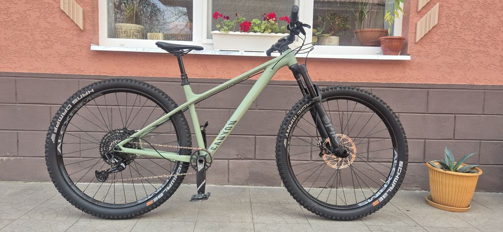 Canyon Stoic 4, Sram NX, Rock Shox Pike, M, 29