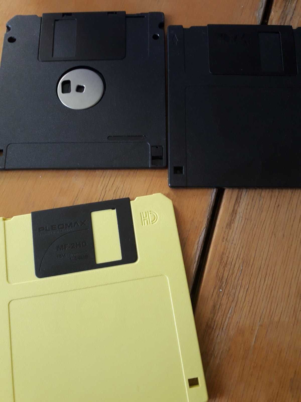 Продам диски компьютерные CD-R