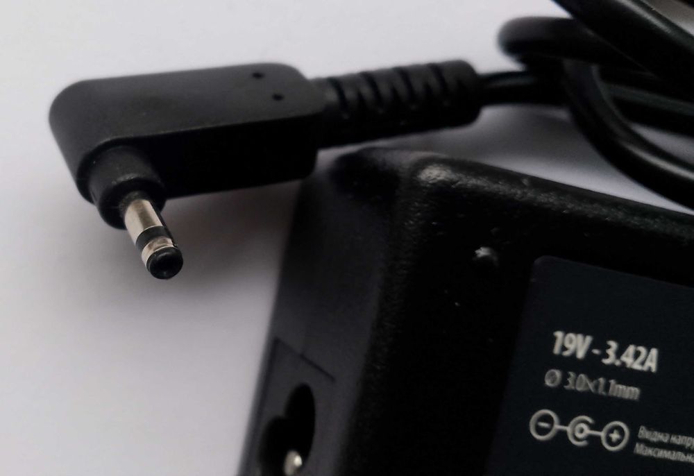 Блок живлення для ноутбука Asus 19V, 3.42A, 65W Merlion
