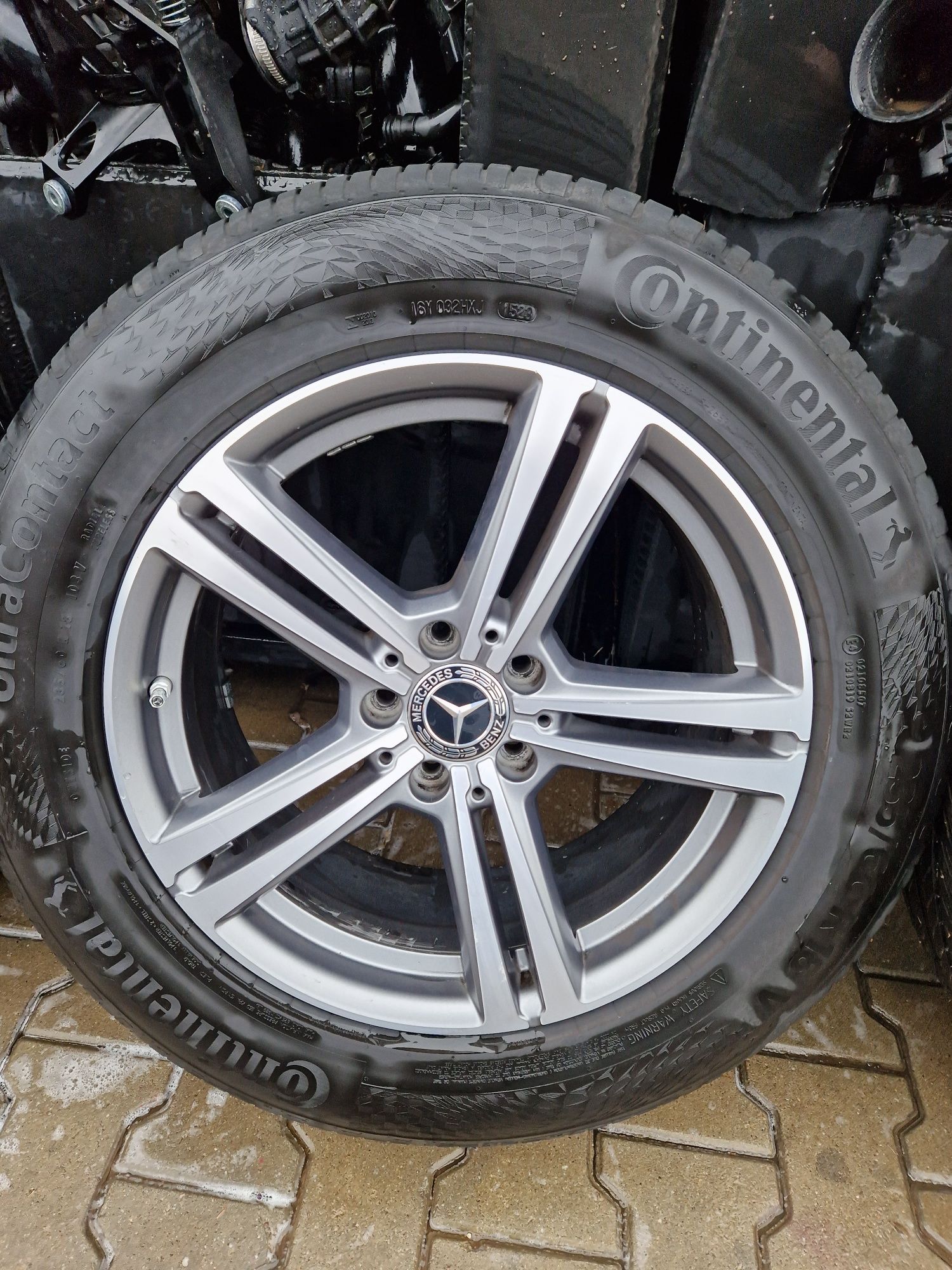 Oryginalne Koła Mercedes-Benz GLC AMG W253 235/60R18 Lato/zima 23r.
