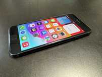 Iphone SE 3 2022 64Gb Неверлок Bat99%