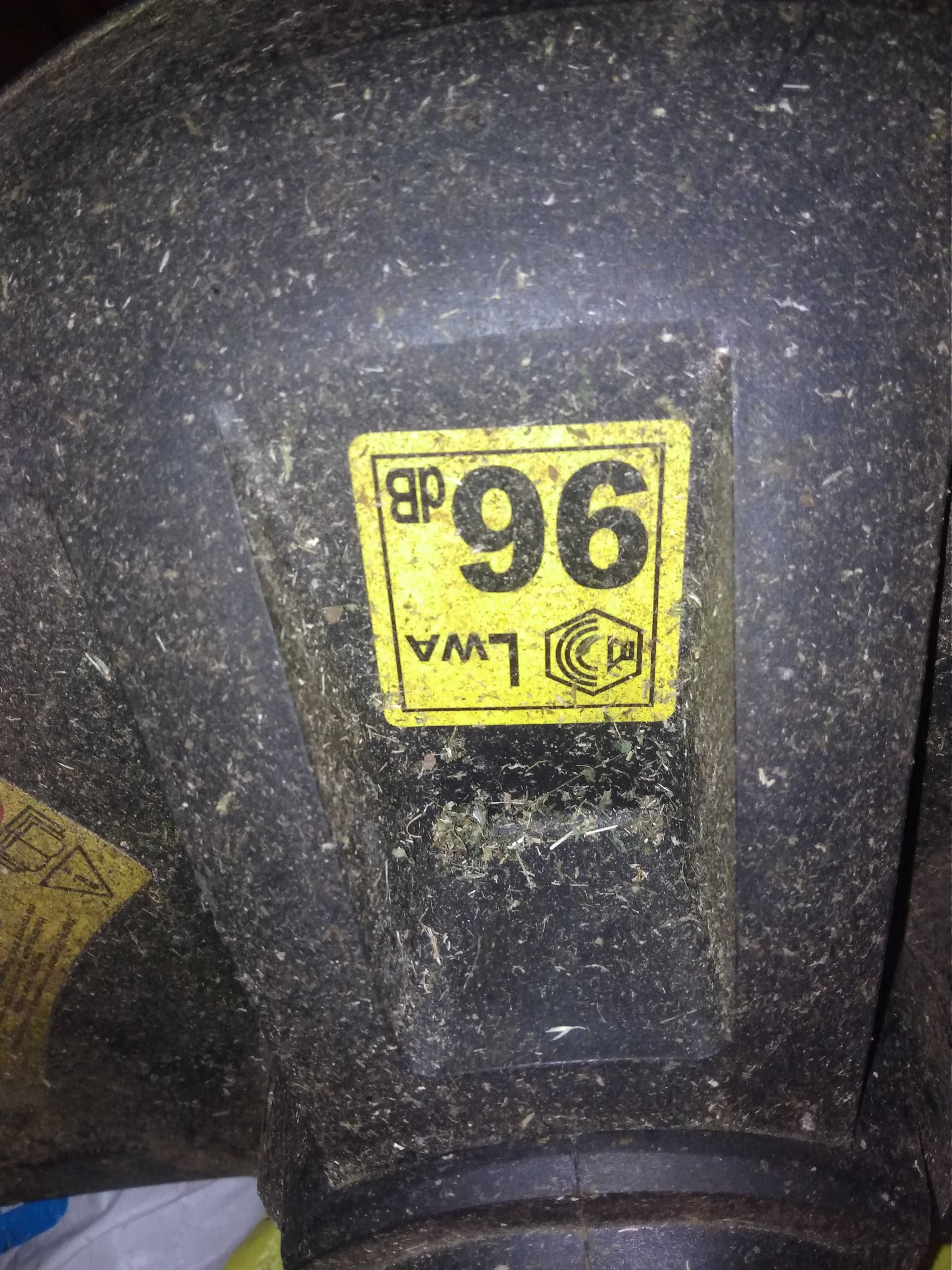 Продам электрокосу Tekmann не рабочую