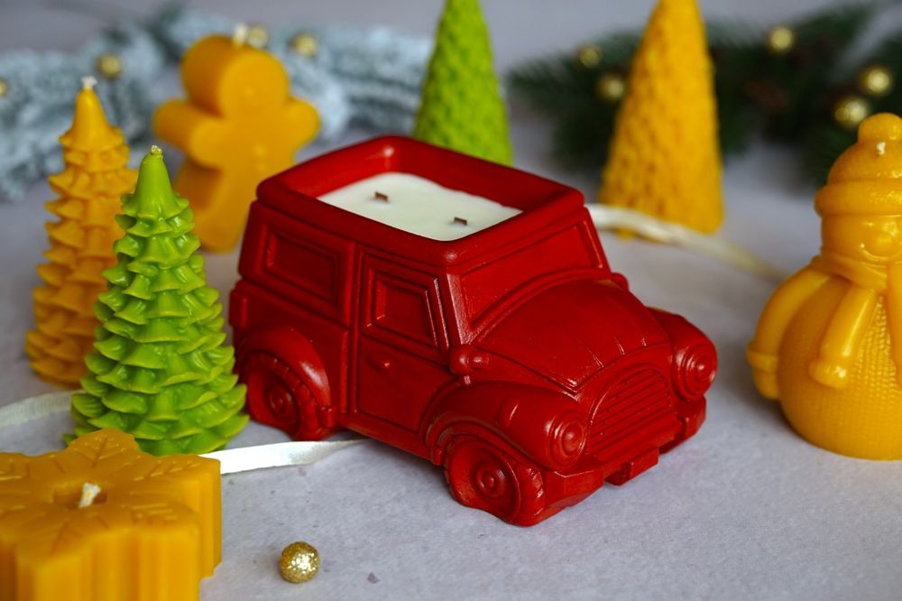 Зимова колекція свічок з бджолиного воску, опт,роздріб, свічка ялинка.