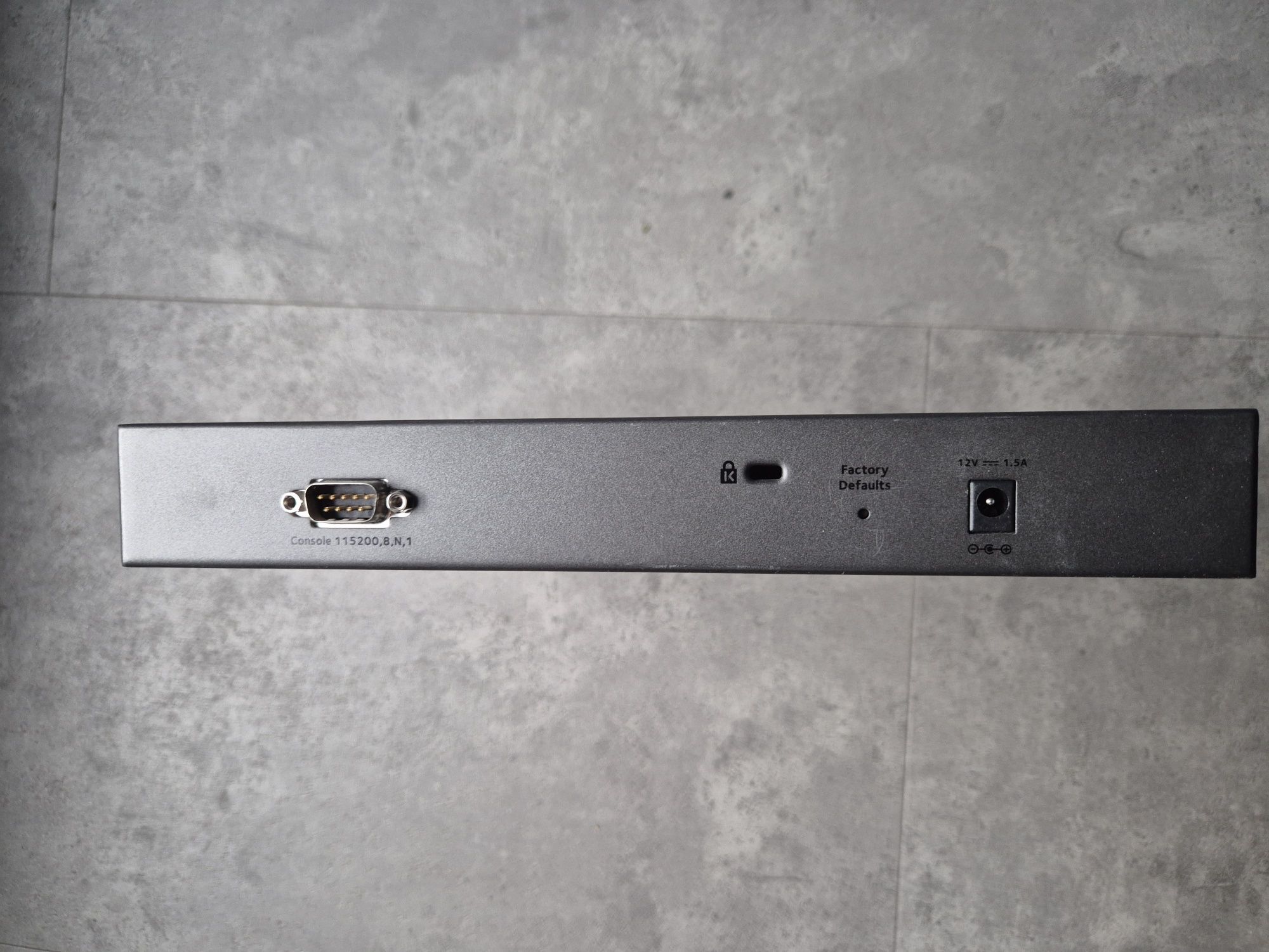 Router Netgear ProSAFE FVS336G