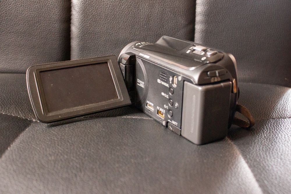 Відеокамера Panasonic HDC-HS80 Black