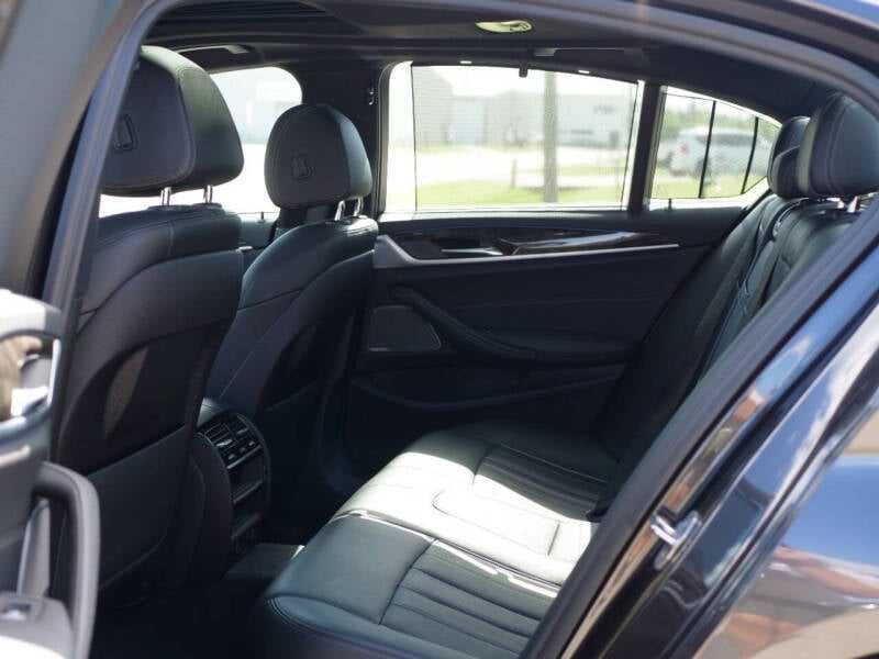 2019 BMW 5 Series 540i