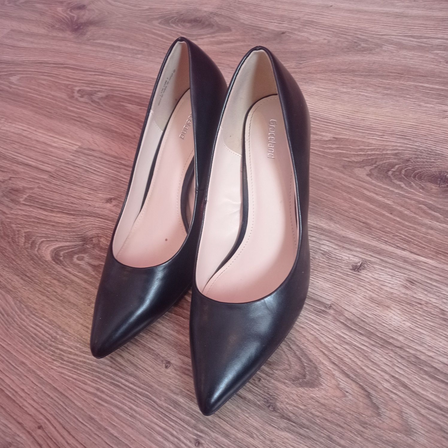 Buty kobiece szpilki