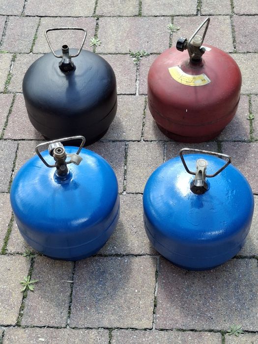 Sprzedam pełne  butle turystyczne 2kg