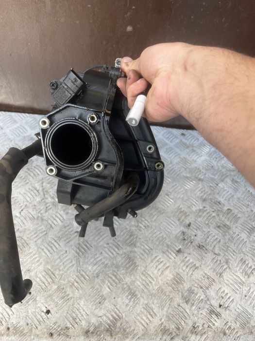 Впускной коллектор 1.6 Киа рио 12 год kia rio 3