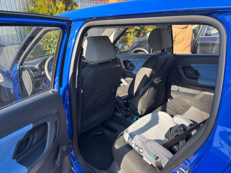 Продам skoda fabia 2009