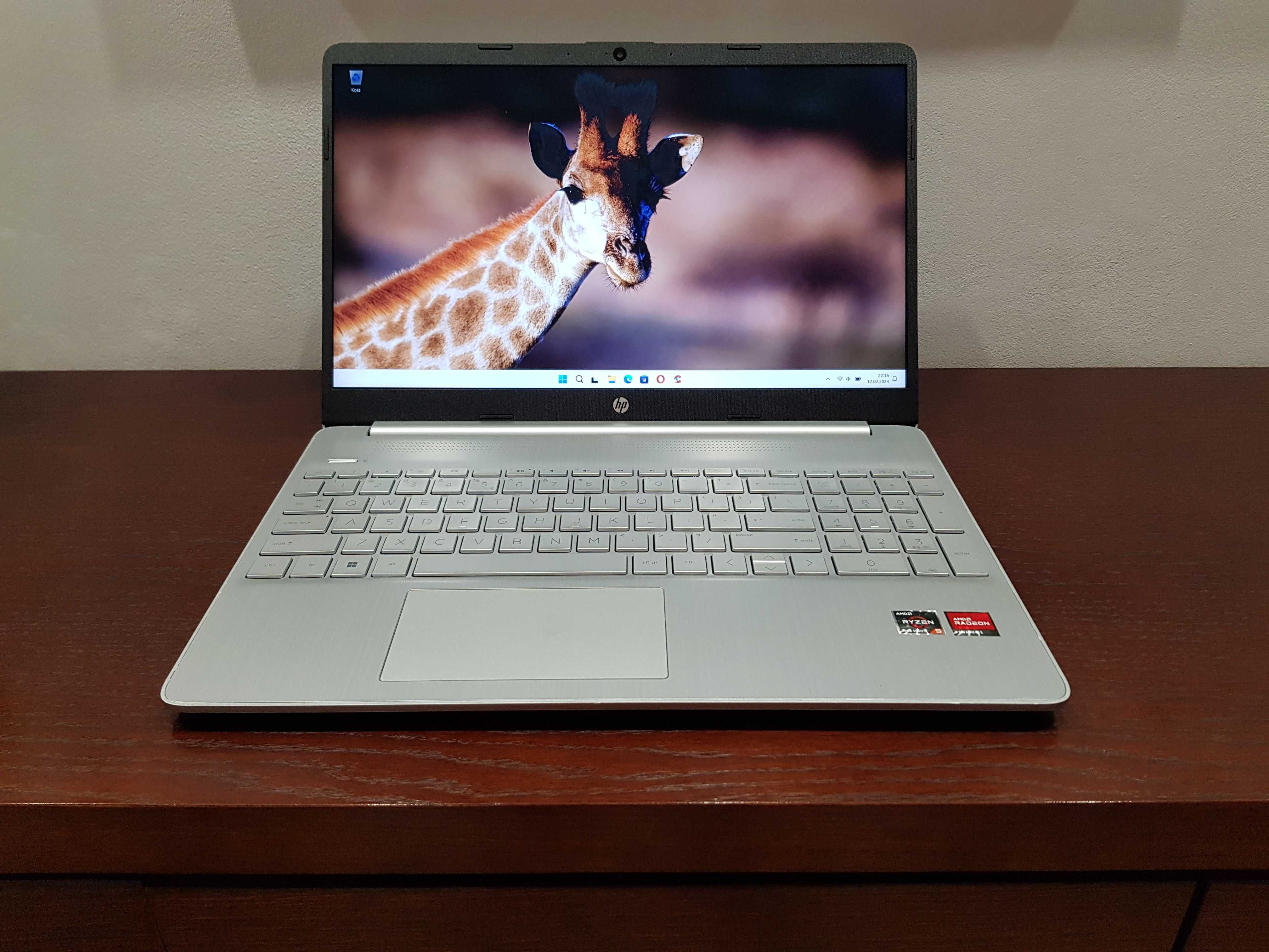 Laptop HP / Ryzen 5 5500u / SSD / AMD Radeon / Stan igła