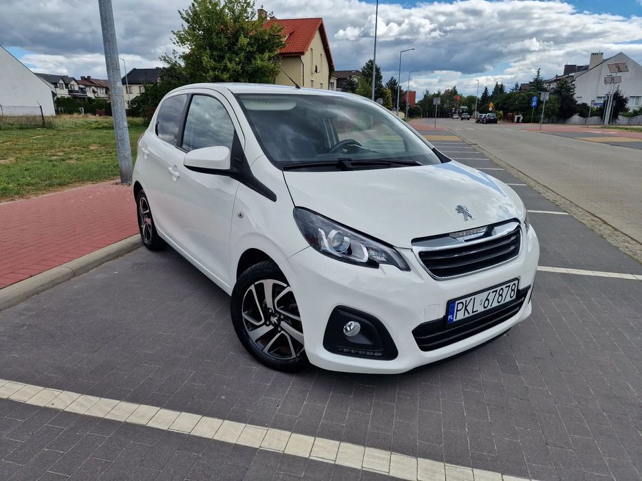 Peugeot 108 AUTOMAT Klimatyzacja Kamera Cofania 5 Drzwi Alufelgi Czarne Szyby