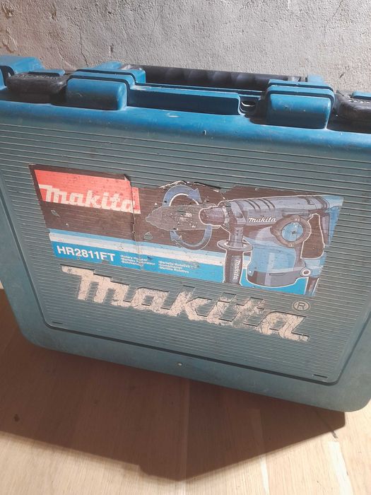 Młotowiertarka makita hm2811