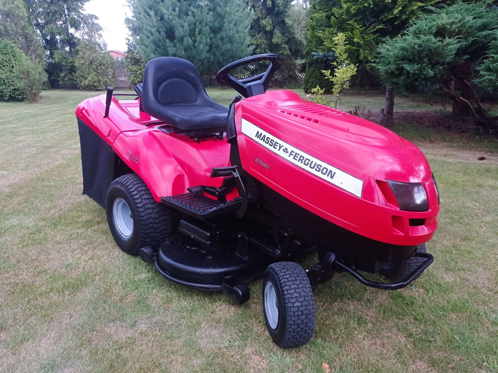 Kosiarka Traktorek MASSEY FERGUSON