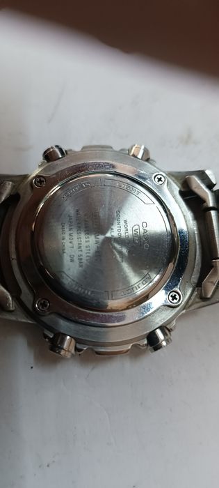 Продам японские часы Касио