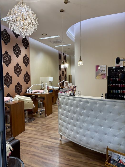 Odstąpię / sprzedam 16 letni salon kosmetyczny