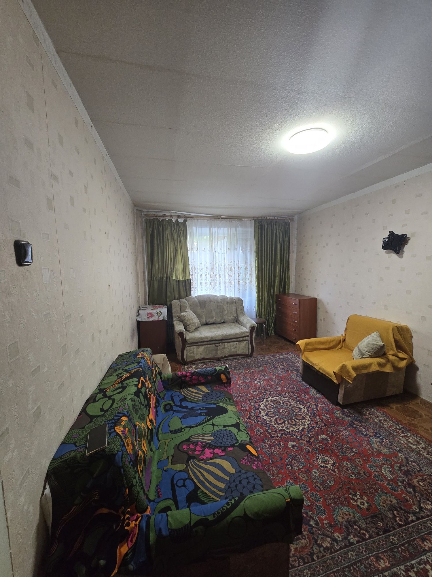 Сдам 1ю квартиру на Красном Камне