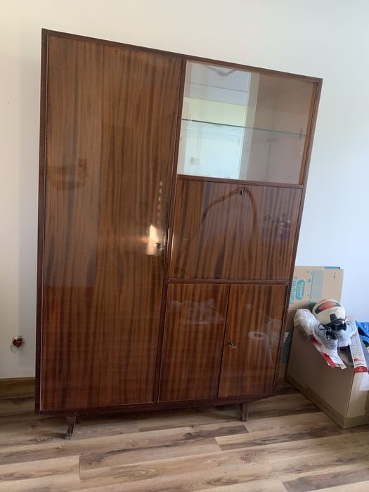 Kredens, witrynka vintage, czasy PRL