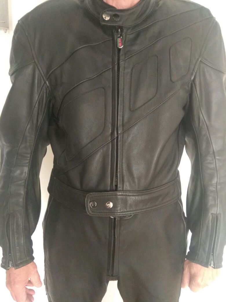 Kombinezon motocyklowy skorzany czarny firmy FLM rozmiar 54 L