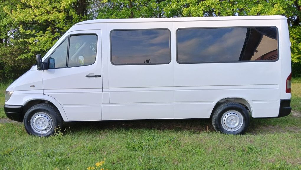 MERCEDES SPRINTER 2.2diesel 9-cio OSOBOWY HAK Sprawny Dobry Stan 2003r