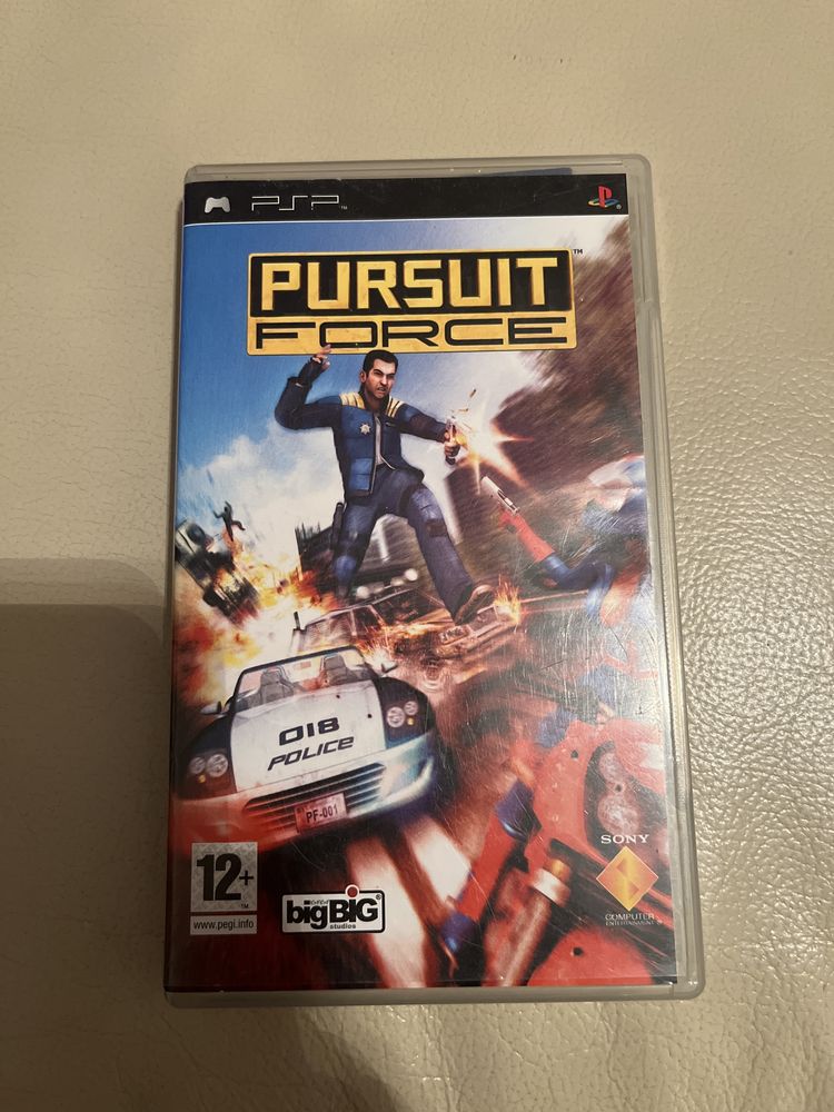 Gra PSP Pursuit Force