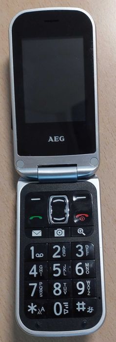 Telemóvel de Concha AEG (usado)