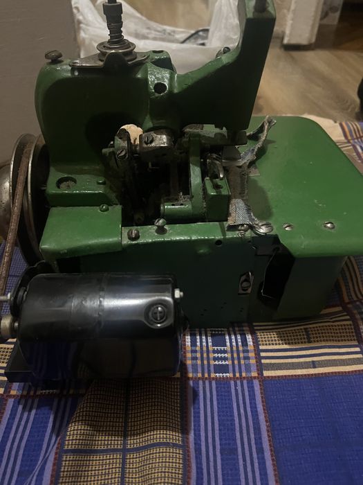 Оверлок швейный Оверлок