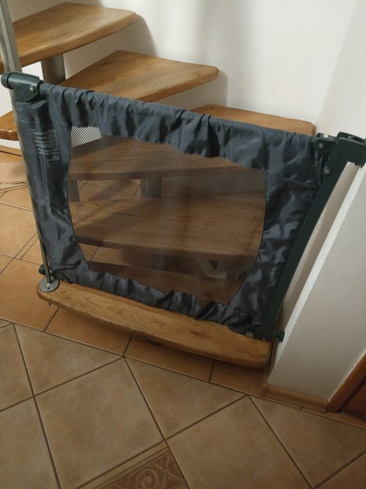 Bariera rozporowa na schody